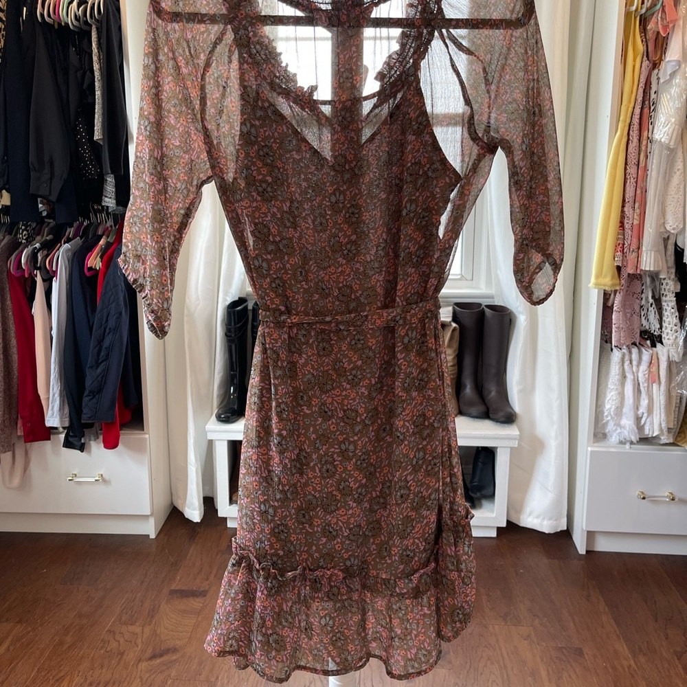 Light spring short dress!